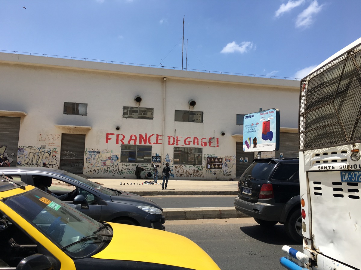 @jiloz_Université_Cheikh_Anta_Diop